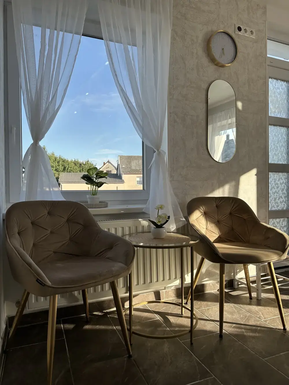 Image - Golden Light beauty - 3