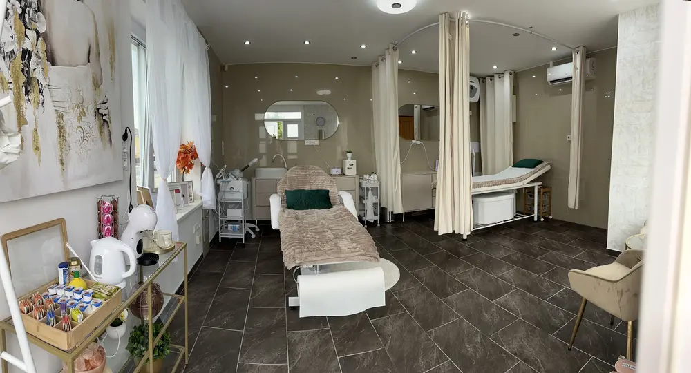 Image - Golden Light beauty - 4